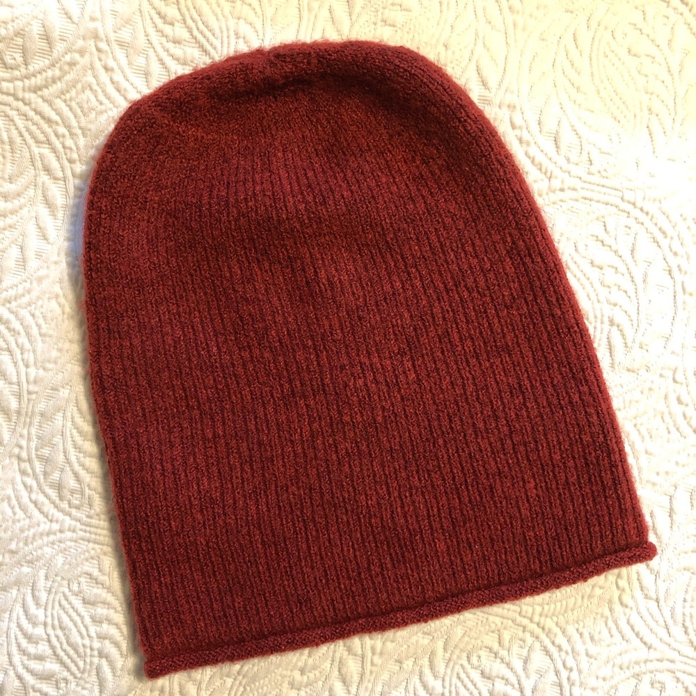 Madewell Kent Beanie in coziest yarn